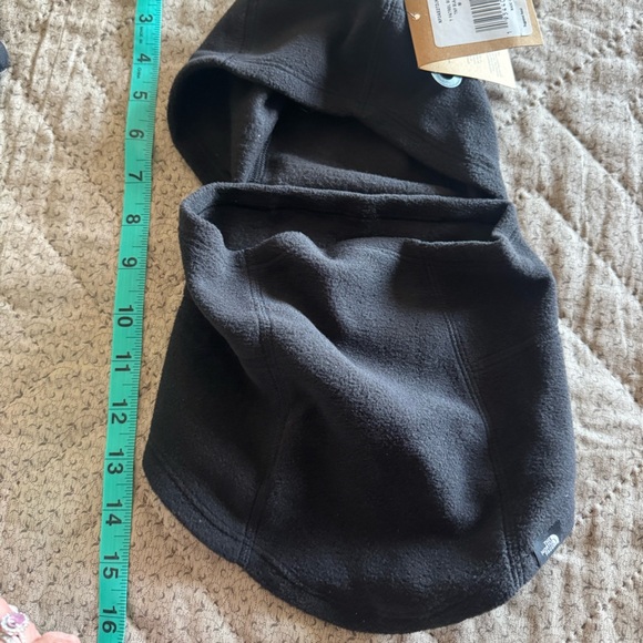 The North Face black Fleece face and Neck Warmer- stay warm & look cool-unisex - Picture 2 of 9